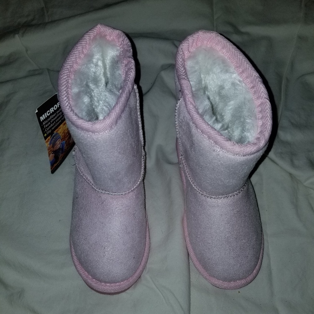 Dawgs Little Girls Winter Boots NWT